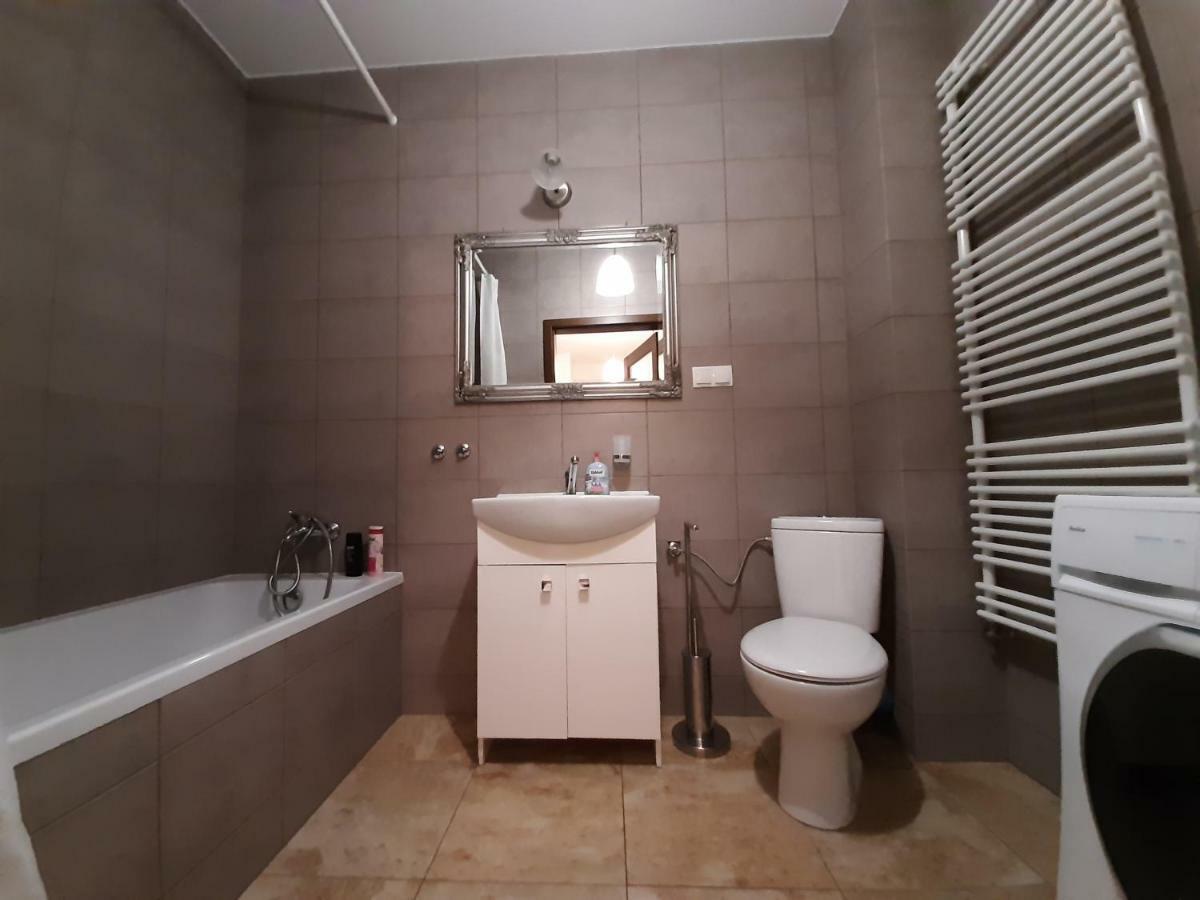 Apartamenty Lubin - Kamieniczka W Centrum Exteriör bild
